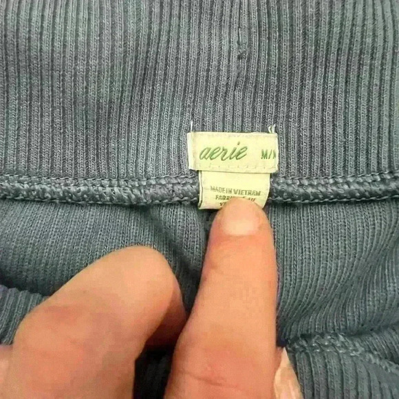 5/$25 Shorts - Picture 4 of 4